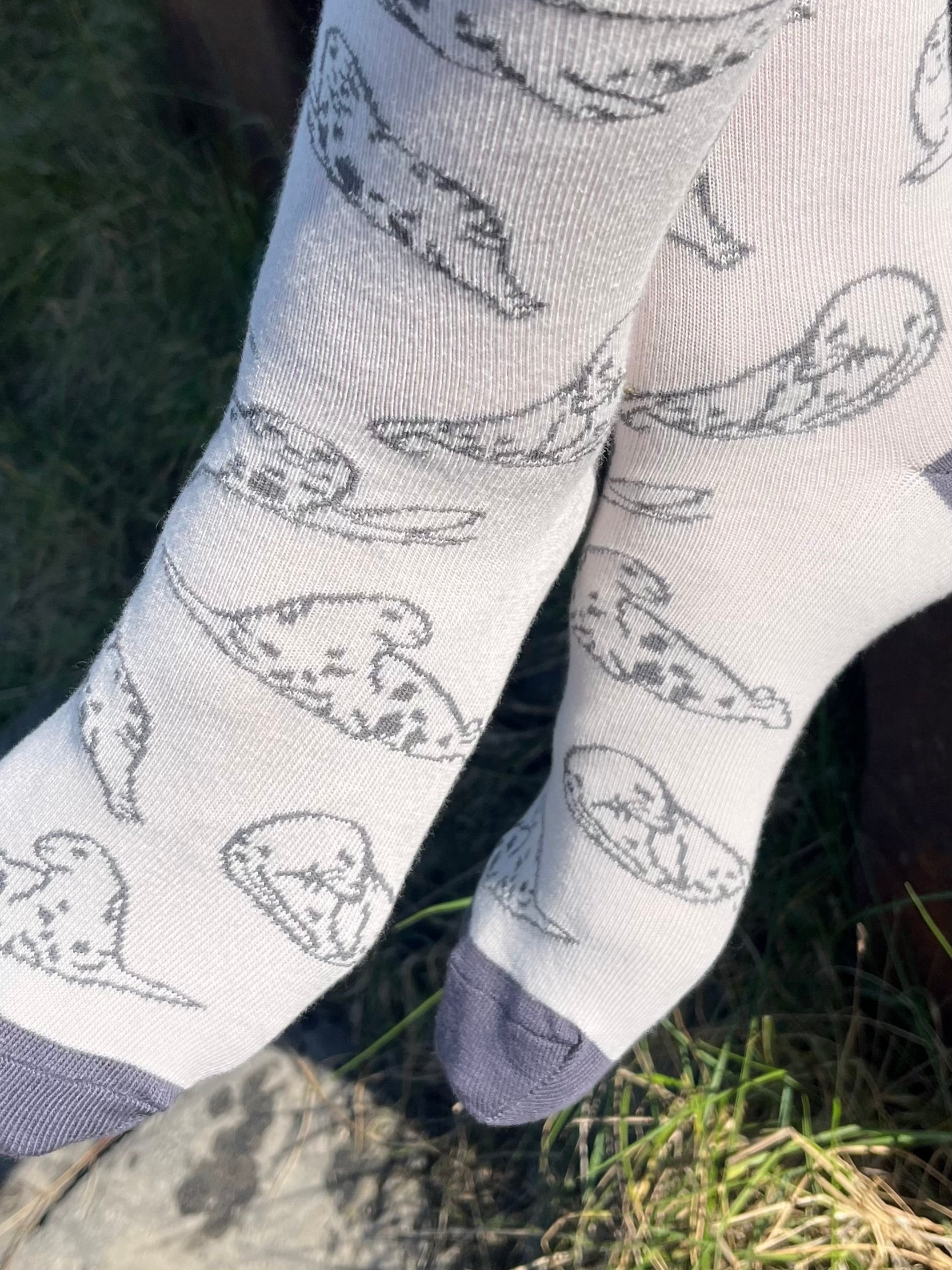 Inky Seals Cotton Crew Socks – Rock