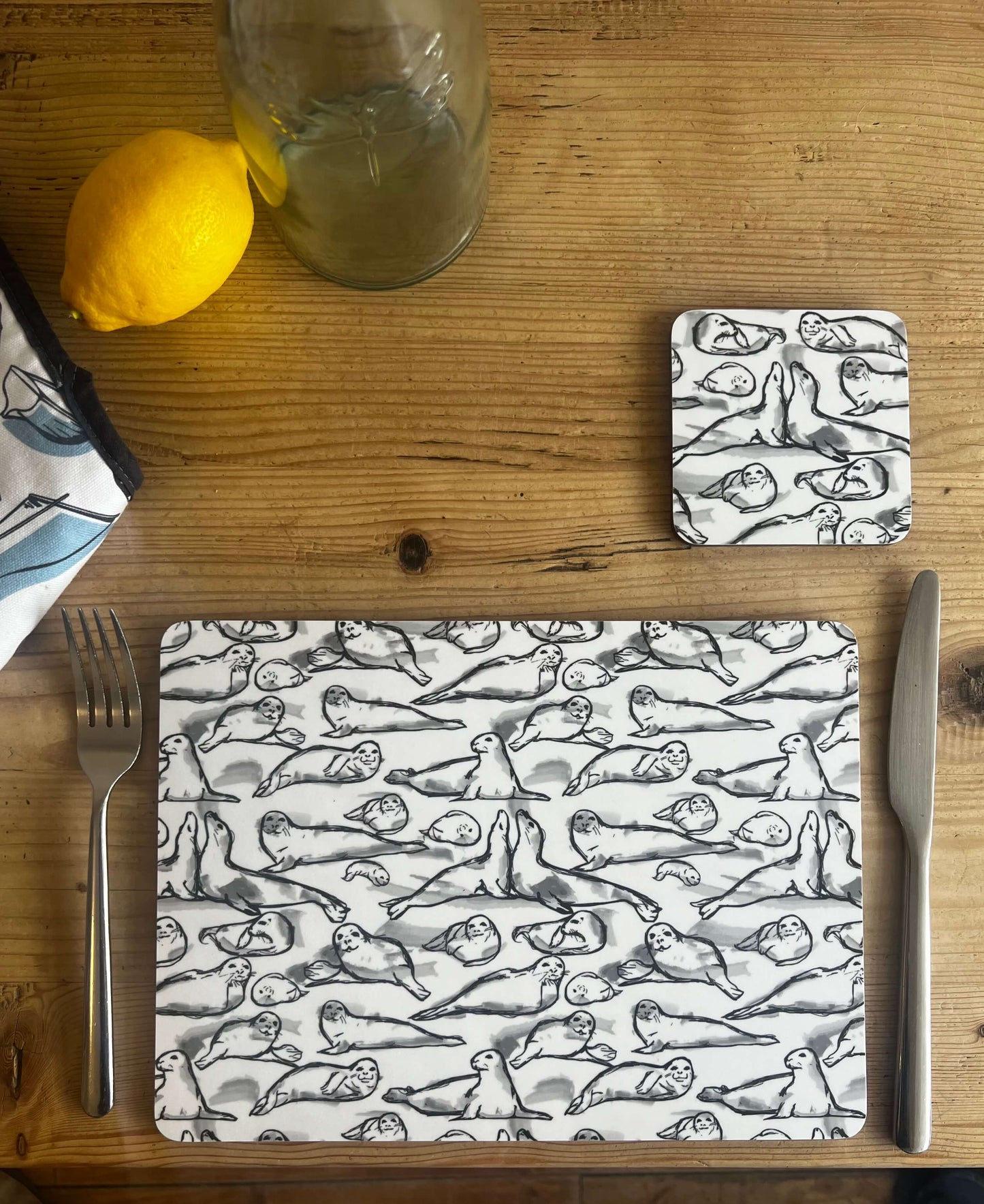 Inky Seals – Placemats