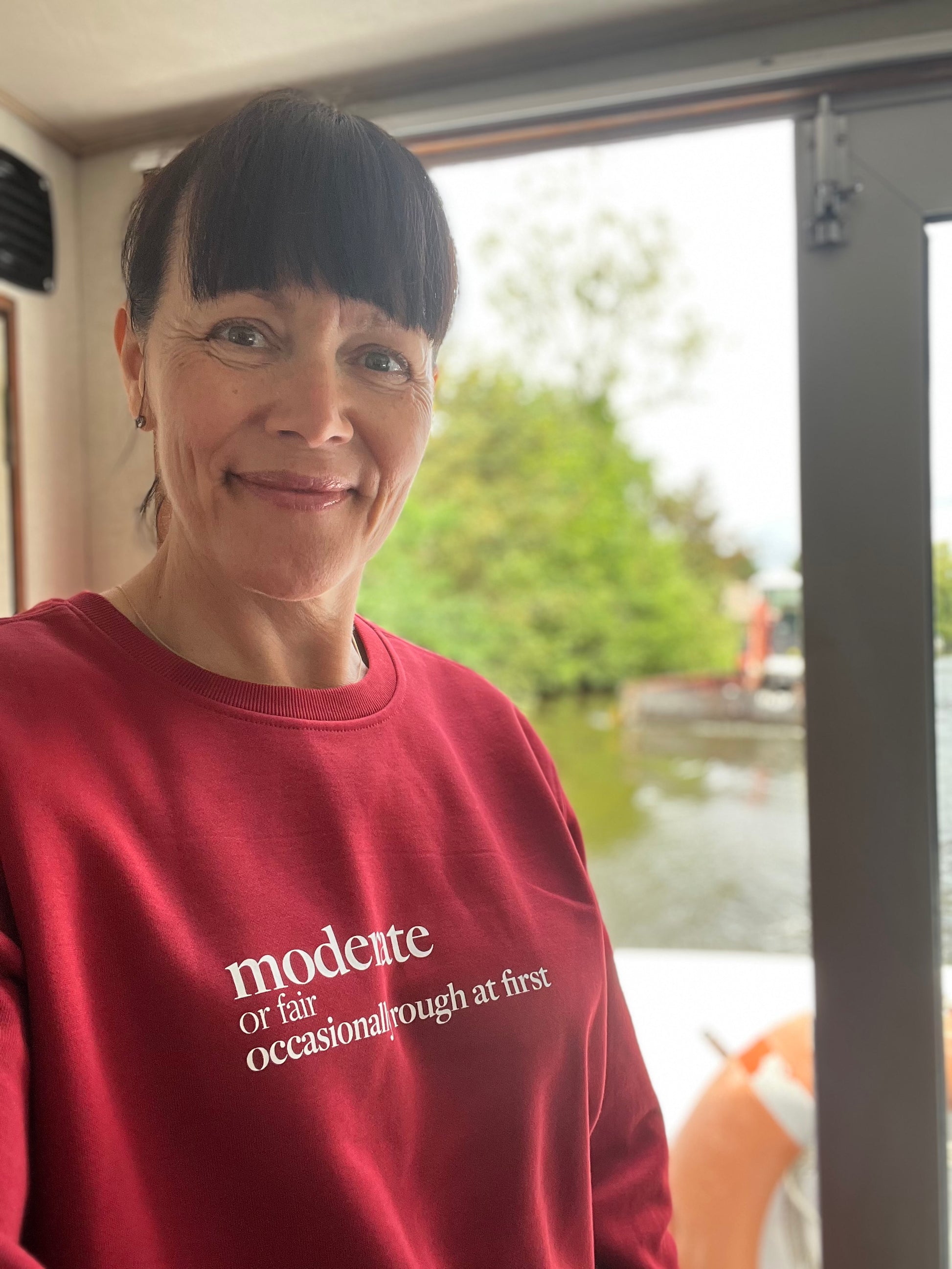 Moderate – Shipping Forecast Organic Cotton Sweatshirt - Marine Red