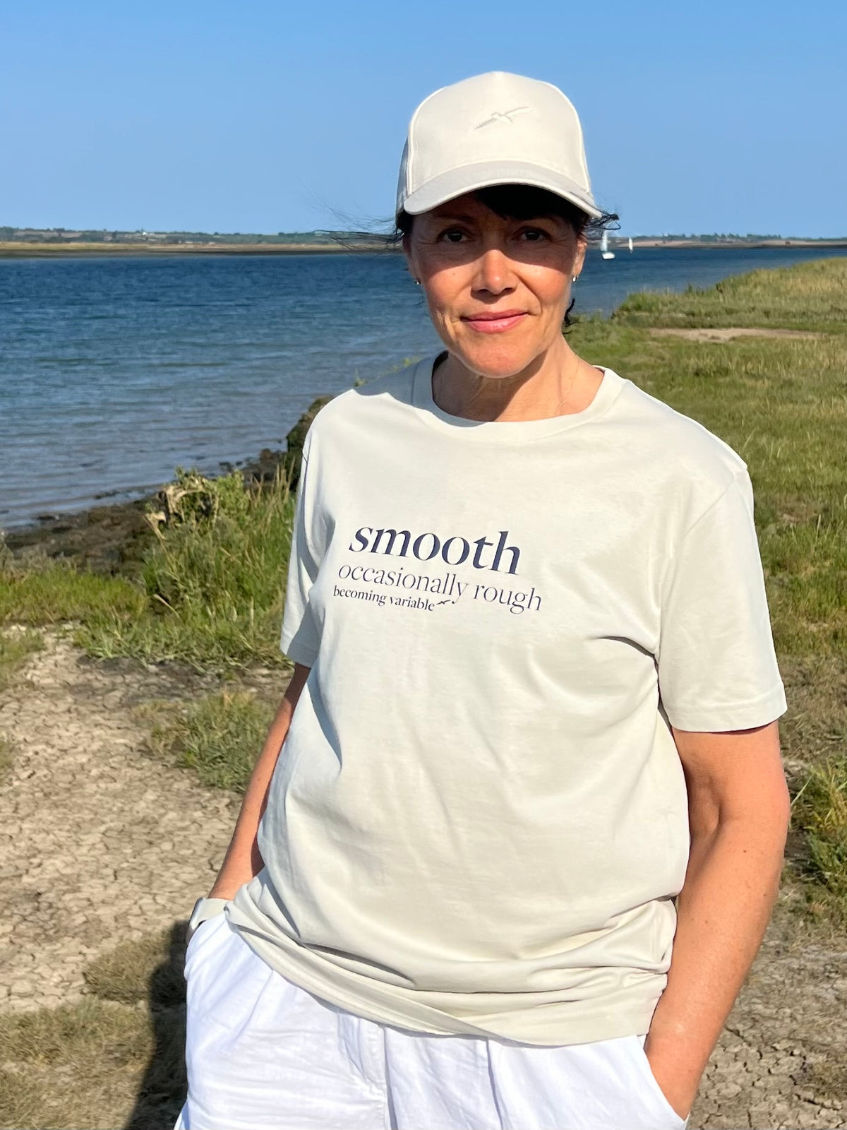 Smooth - Shipping Forecast Organic Cotton T-shirt Sand